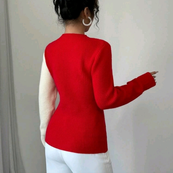 Women Crew Neck Long Sleeve Heart Pattern Detail Colorblock Casual Sweater - Picture 2 of 4